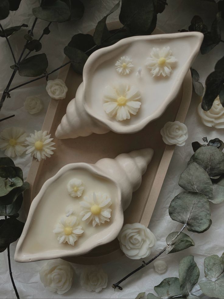 Ocean Bloom – Shell Candle with Rose Accent (Buy 1 Get 1 Free)