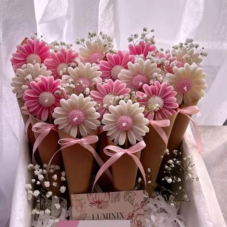 Daisy Pop Candle Set (Pack of 4)
