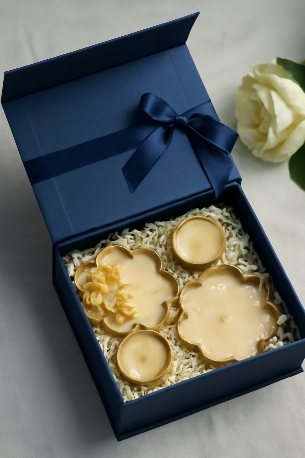 Decorative Candle Gift Box – Elegant Floral & Tealight Candles in a Box