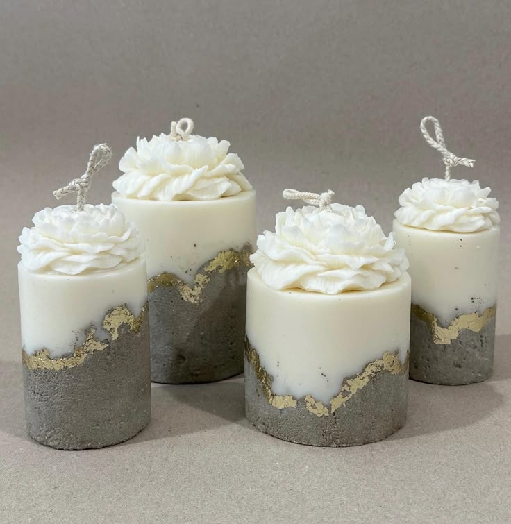 Stone Petal Art Candle