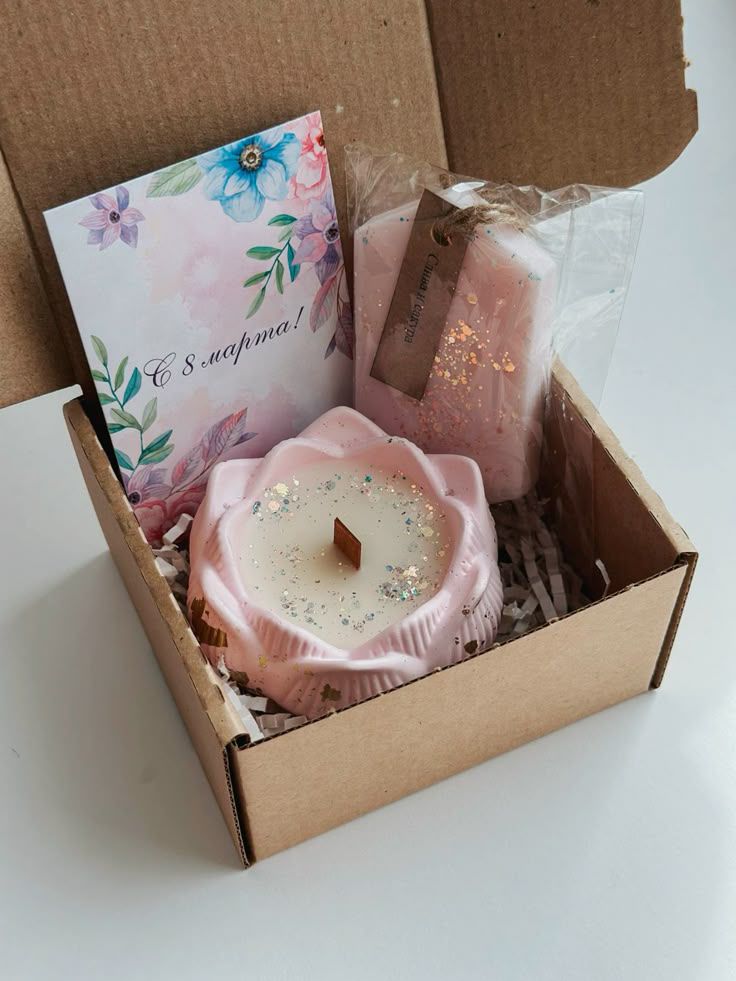 Sparkle Bloom Candle Gift Box (Buy 1 Get 1 Free)