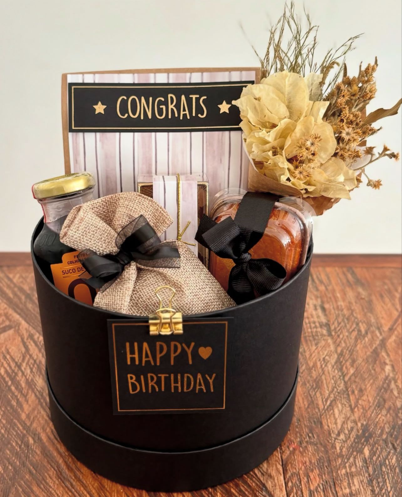 The Custom Luxe Hamper